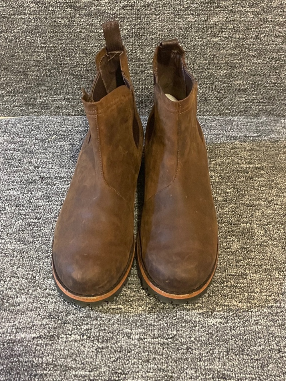 Chaco Chelsea Chestnut brown boots women’s 10